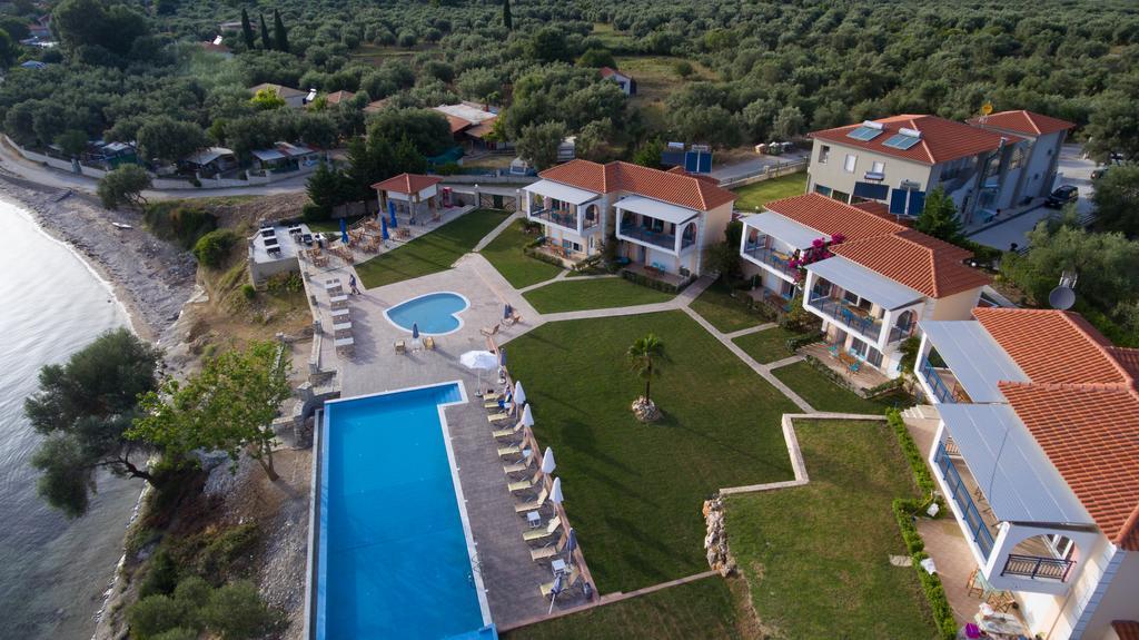 Thesmos Village Mýtikas Екстериор снимка